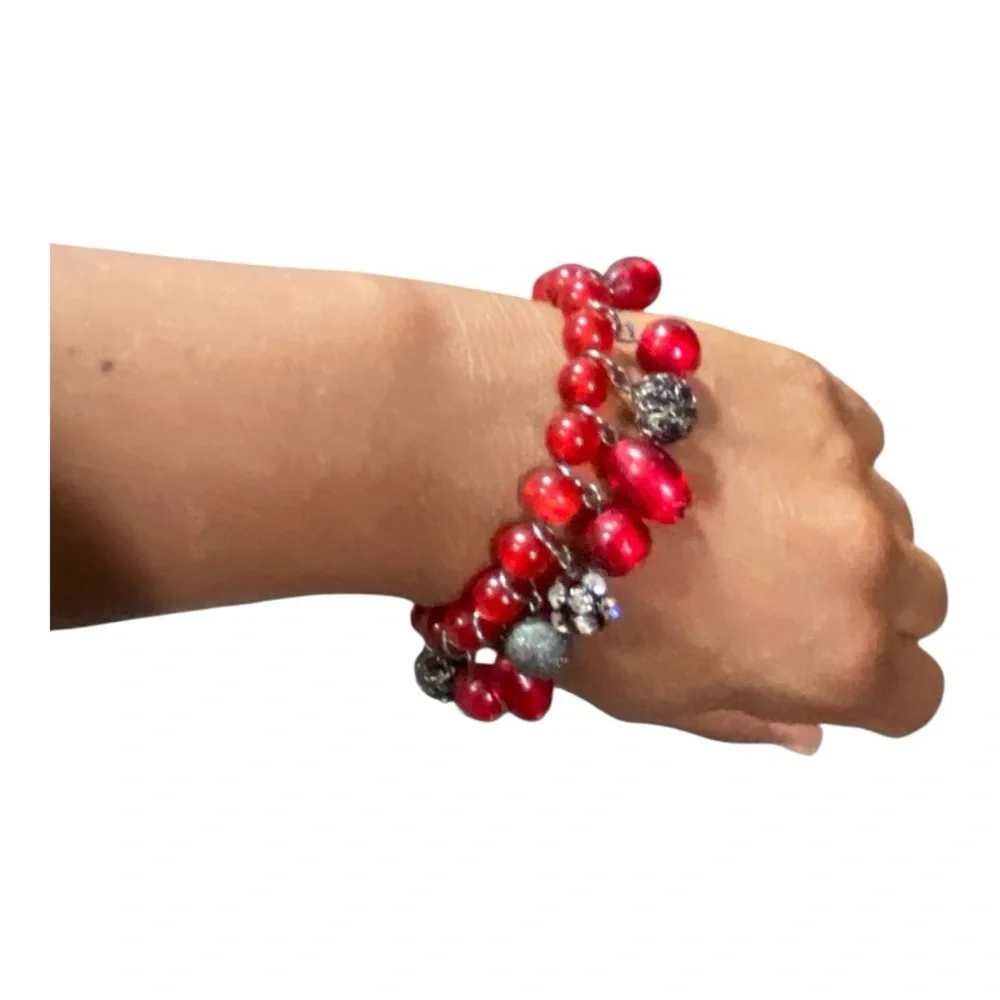 Elegant Red Beaded Bracelet